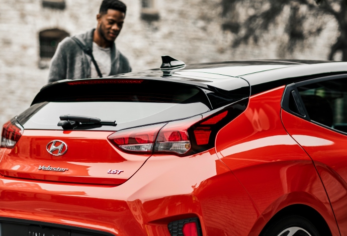 Hidden backdoor handle.