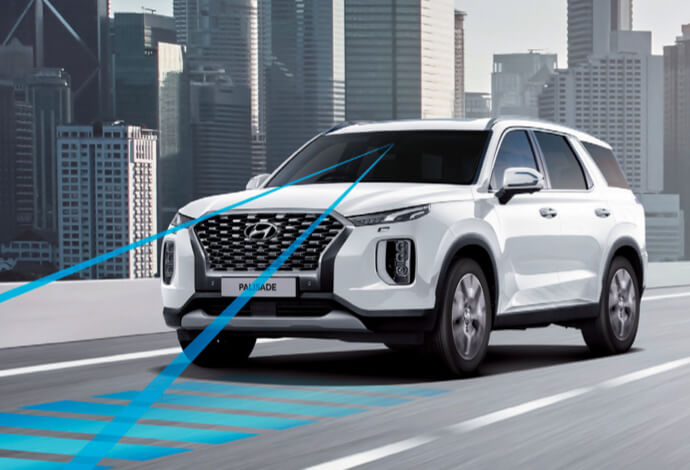 Rear Cross-Traffic Collision-Avoidance Assist (RCCA).